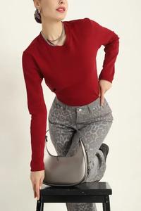 Nueva sudadera para mujer, jersey con hombros descubiertos, sudadera para mujer en diferentes estilos, sudadera con logotipo personalizado para mujer - Product Image 3