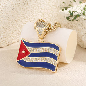 Dije de Bandera de Cuba con Baño de Oro de 14K y Circonitas Heladas, Joyería de Orgullo Cubano para Collar DIY - Product Image 2