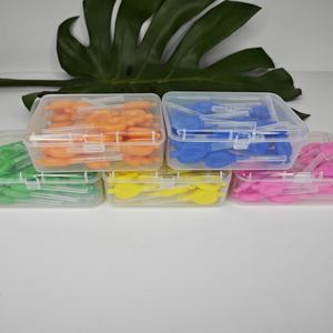 Brosses interdentaires à nettoyage avancé Nettoyeurs d'angle faciles à utiliser pour enlever la plaque dentaire Accessoire <span class=keywords><strong>cure</strong></span>-dents inclus - Product Image 3