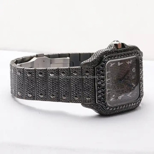 Un fantástico reloj con cierre oculto hecho de acero inoxidable y diamantes cultivados en laboratorio le brinda un estilo único con claridad VVS - Product Image 3