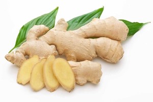 Gingembre surgelé naturel de qualité supérieure Produit de gingembre frais pour les vacances mûres - Product Image 3