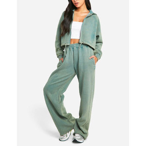 Ensemble de survêtement d'hiver 2026 de haute qualité pour femmes, personnalisé, couleur unie, col montant, respirant, pour le sport et le jogging - Product Image 1