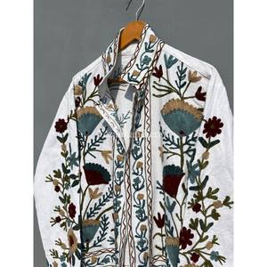 เสื้อแจ็กเก็ตผ้านวมลายดอกไม้ใส่ได้ทั้งชายและหญิงผ้าคอตตอนหรูหราปักลายดอกไม้ใส่ได้ทั้งฤดูหนาวเสื้อโค้ทตัวสั้นยืนสไตล์โบฮีเมียอุซเบกสไตล์โบฮีเมียนฤดูใบไม้ร่วง - Product Image 5