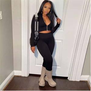 Conjunto deportivo de Yoga de dos piezas para mujer, Top corto sin mangas con cordones y pantalones pitillo recortados laterales - Product Image 4