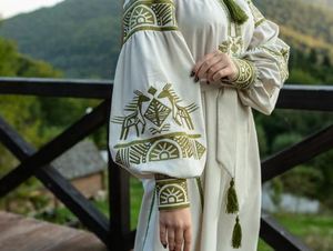 024ชุดเดรสยาวสีขาวสำหรับผู้หญิงมาใหม่ชุดเดรสแม็กซี่สไตล์ยูเครนชุดเดรสลำลองสำหรับปาร์ตี้ฤดูร้อนขายส่ง - Product Image 3