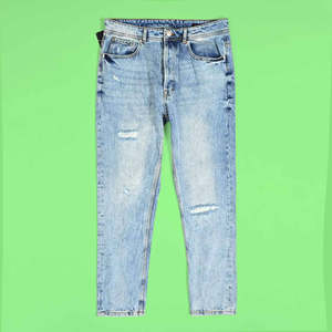 กางเกงยีนส์ขาบานสำหรับผู้ชายกางเกงยีนส์ผู้ชายกางเกงยีนส์ทรงหลวมฟอกสีลายถนนอเมริกัน - Product Image 1