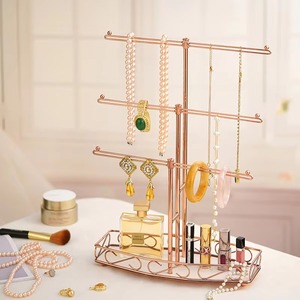 Présentoir à bijoux moderne au design élégant, parfait pour exposer des colliers, des bracelets et des boucles d'oreilles pour la décoration intérieure et le magasin. - Product Image 2