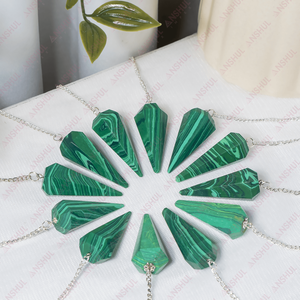 Péndulos Facetados de Ágata Sintética de Color Verde de Primera Calidad al por Mayor, Ecológicos, para Feng Shui y Sanación Reiki - Product Image 1