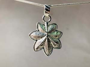 สร้อยคอเงิน925ใหม่ทันสมัยเรียบง่ายทันสมัยจี้ใบไม้สไตล์ฮิปฮอปทรงเสน่ห์สำหรับเป็นของขวัญสำหรับทุกคน - Product Image 2