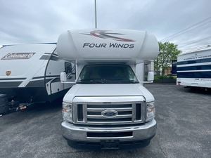 T-h-o-r F-o-u-r Wi-n-d-s 31E-V Usado del 2023 - Product Image 4