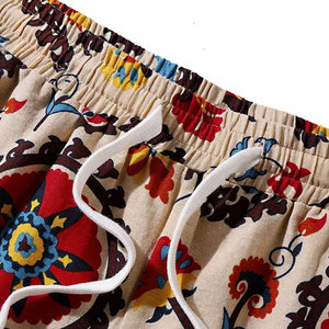 Shorts de bain pour hommes, kaki, imprimé mandala folklorique, protection solaire UPF 50+, séchage rapide, vêtements de plage performants, vente en gros d'usine - Product Image 3