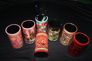 ที่ใส่ปากกามาเช่กระดาษสัมผัสศิลปะสำหรับโต๊ะทำงานของคุณ - Product Image 3