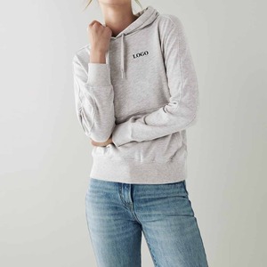 Sudaderas con capucha de manga larga informales personalizadas para mujer de alta calidad, sudaderas cómodas y transpirables para sudaderas con capucha de colores sólidos para mujer - Product Image 1