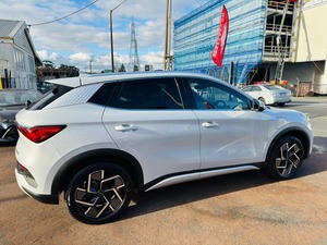 EL MEJOR B Y D ATTO 3 DE 2023 - Product Image 2