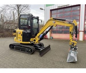 Mini-excavatrice Caterpillar 302.7 CR, 2,7 tonnes, compacte, diesel, sur chenilles |   Équipement de construction hydraulique - Product Image 1