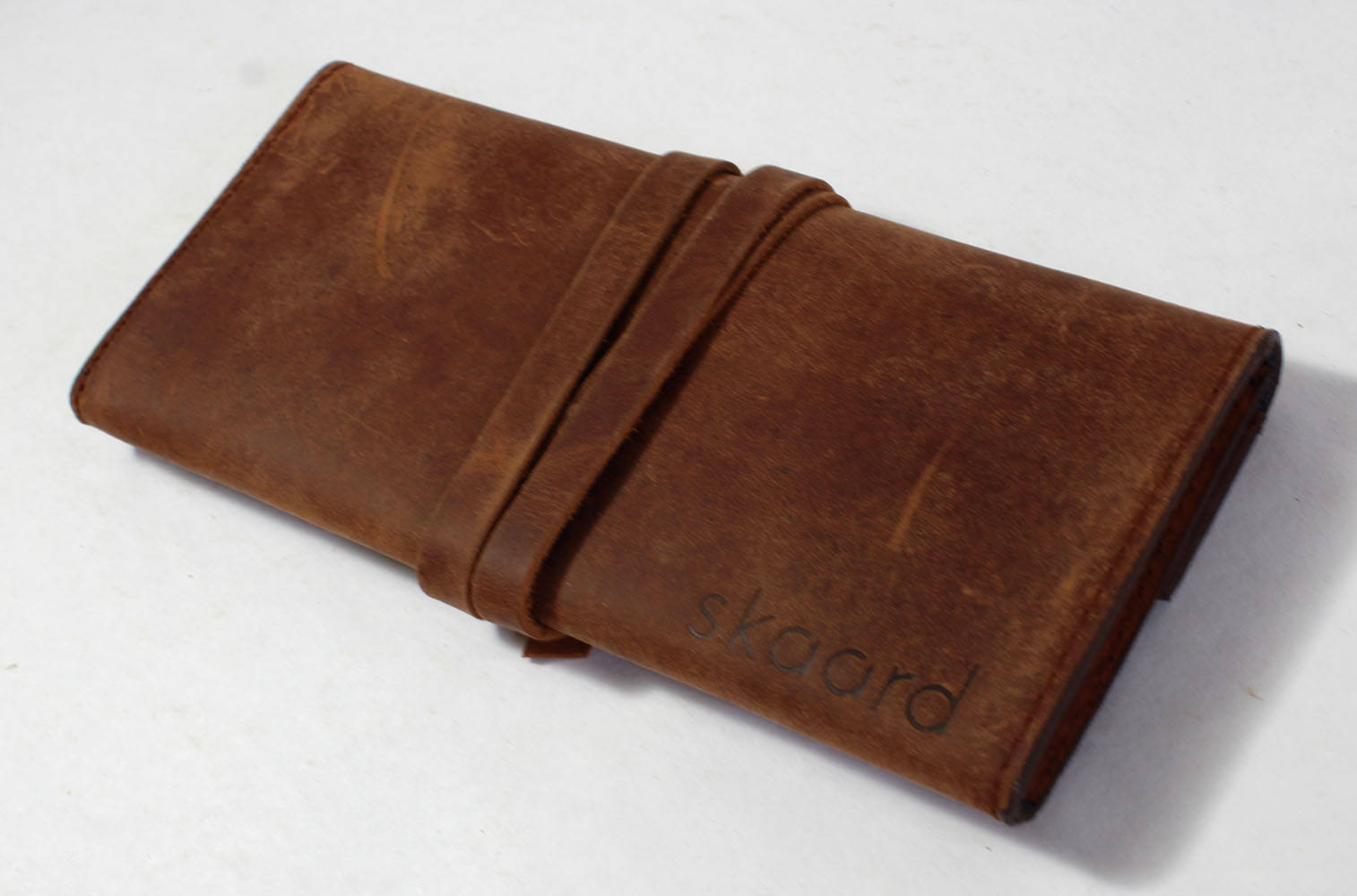 สีน้ำตาล