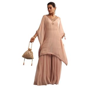 Sharara caftano ricamato rosa Blush ambientato in Organza di lusso per feste e ricevimento di nozze vestito da donna firmato - Product Image 3