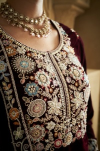 Diseñador Premium bordado paquistaní Salwar Kameez con Dupatta Set disponible a los mejores precios del proveedor de la India - Product Image 6