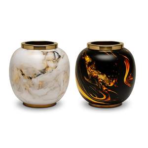 Vase en fer vintage industriel, contenant floral en métal artisanal, vases décoratifs de table pour fleurs, fournitures de bureau et de maison - Product Image 6