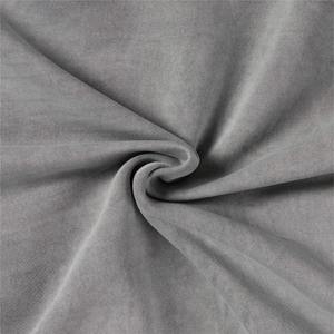 Sudadera con Capucha de Invierno Transpirable Hecha a Medida para Hombre, Sudadera de Forro Polar con Capucha de Doble Capa, Detalles Elegantes Bordados, 100% Algodón - Product Image 4