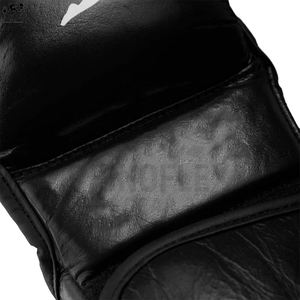 Ensemble de combat de boxe à prix de gros réglable Gants de boxe Protège-tête en cuir Ensemble de combat personnalisé - Product Image 4