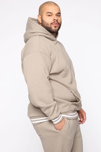 เสื้อวอร์มสำหรับผู้ชายและชุดวิ่ง - Product Image 3