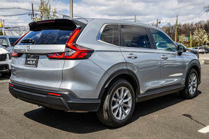 Honda CR-V EX AWD 2023 con Asientos de Cuero Turbo, Ruedas R21, Bajo Kilometraje, Precio en Existencia, Listo para Envío - Product Image 4