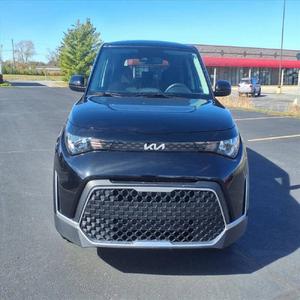 EXCELENTE ESTADO Kia Soul LX 2024 - Product Image 1