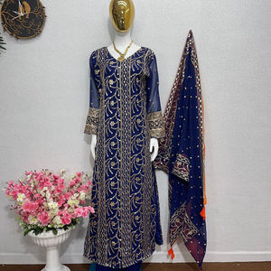 ชุดเดรสอินเดียปักเลื่อมแฟนซีจากนักออกแบบล่าสุดชุดเดรสเคอร์ต้าสไตล์ปากีสถานคุณภาพสูง salwar kameez lehenga choli - Product Image 1