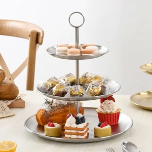 Juego de soportes de pastel de Metal dorado de 2 niveles para servir pasteles, postres, frutas, mesa elegante, centro de mesa, Fiesta en casa y uso de regalo - Product Image 3