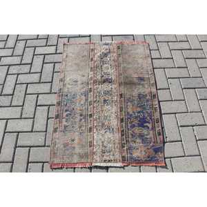 Alfombra de 2.5x3.37 pies, Alfombra Turca Vintage, Alfombra Floral Azul y Roja - Product Image 1