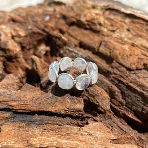 แหวนมูนสโตนทรงรีทำมือ เงินแท้ 925 รับรองโดย IGI เครื่องประดับวินเทจ ของขวัญสุดหรูสำหรับผู้หญิง - Product Image 2