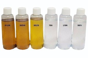 <b>Synthetic</b> Base <b>Oil</b> Polyester Group V Ester Lubricanting Base <b>Oil</b> For Sale - Product Image 2
