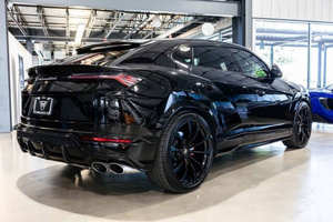 NOUVEAU Lamborghini Urus 2022 de conception standard - Product Image 5