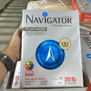 Papier copie A4 Premium Navigator 70g, export et vente en gros, 500 feuilles/rame, 5 rames/boîte - Product Image 1