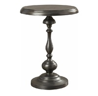 Table basse de style moderne de haute qualité en métal fait à la main avec manteau noir pour les pièces d'exposition et les sculptures Statue