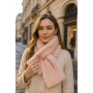 Écharpe en peluche rose douce et chaude importée - Accessoire cache-cou élégant et confortable de qualité supérieure Byn01-1 - Rose - Product Image 2