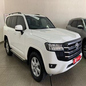 Volante a la derecha bastante usado 2020 toyotah landd cruisser 3,0 V6 en venta - Product Image 3