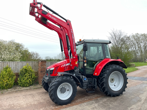 รถแทรกเตอร์ฟาร์ม 130 แรงม้า Massey Ferguson 5713SL ขับเคลื่อน 4 ล้อ รถแทรกเตอร์การเกษตร Dyna-4 แบบมีห้องโดยสาร สำหรับขาย - Product Image 2
