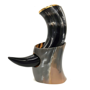 Verres à bière viking écologiques en corne de vache africaine polie de luxe, personnalisables, capacité de 300 ml à 1000 ml, matériau biologique - Product Image 1