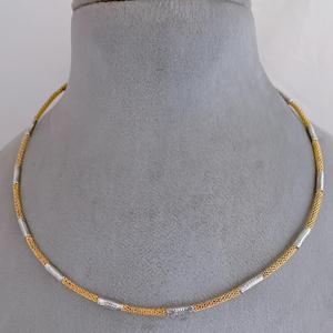 สร้อยคอโทนสีทองที่ดูเรียบง่ายและสวยงามคุณภาพดีที่สุดสำหรับผู้หญิงและเด็กผู้หญิงสำหรับงานปาร์ตี้และคอลเลคชั่นสวมใส่ทุกวัน - Product Image 1