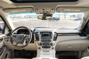 LISTO PARA CONDUCIR - USADO, VOLANTE A LA IZQUIERDA |   CONDUCCIÓN DERECHA |   GMC Yukon Denali Callaway SC560 2019 - Product Image 3