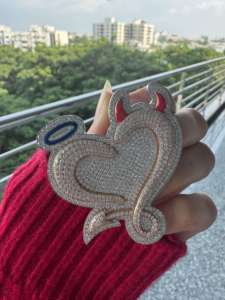 จี้เงินแท้ 925 รูปหัวใจ ประดับเพชรโมอิสซาไนต์ทรงกลมเจียระไนแบบบริลเลียนท์ ความใสระดับ VVS สไตล์ฮิปฮอป ของขวัญสำหรับผู้ชายและผู้หญิง - Product Image 2