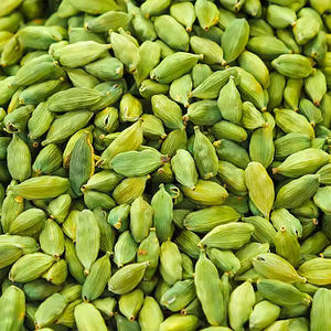 Gousse de cardamome verte entière d'Inde, épice aromatique naturelle Elaichi pour aliments, boissons, thé, café, export en vrac à vendre - Product Image 1