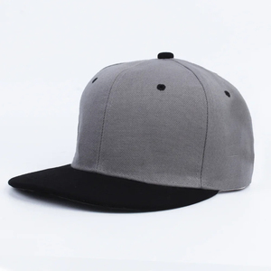 Casquette de baseball 5 et 6 panneaux personnalisée de la meilleure qualité avec logo brodé et fermeture à boucle en métal - Product Image 5