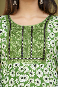 Robe longue de qualité supérieure séquence broderie travail côté Dori Handloom fabricant indien - Product Image 5