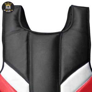 Protector de Pecho Ligero de Cuero Personalizable para Adultos, MOQ Bajo con Impresión de Alta Calidad para MMA y Boxeo con Logotipo Personalizado - Product Image 4