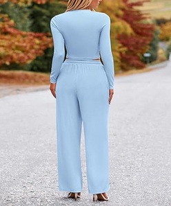 Ensemble haut et bas décontracté pour femmes, léger, à séchage rapide, coupe classique - Product Image 3