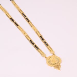 Mangalsutra ชุบทอง, ฤดูแต่งงาน, ผู้หญิงแบบดั้งเดิม, mangalsutra พร้อมจี้, ทองแดงและทองเหลือง chapado En Oro laminado - Product Image 2