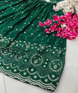 Hermosa Recepción y desgaste de fiesta bordado borde de encaje multicolor Lengha Choli para mujeres indias listo hecho + ApparelGarment - Product Image 5